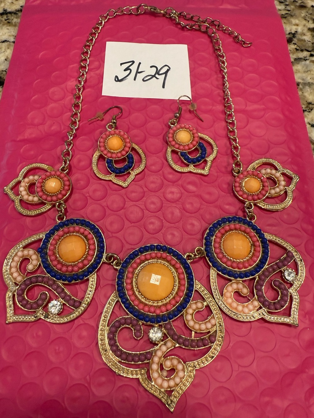 Asian inspired statement necklace & dangle earring set - Picture 9 of 10